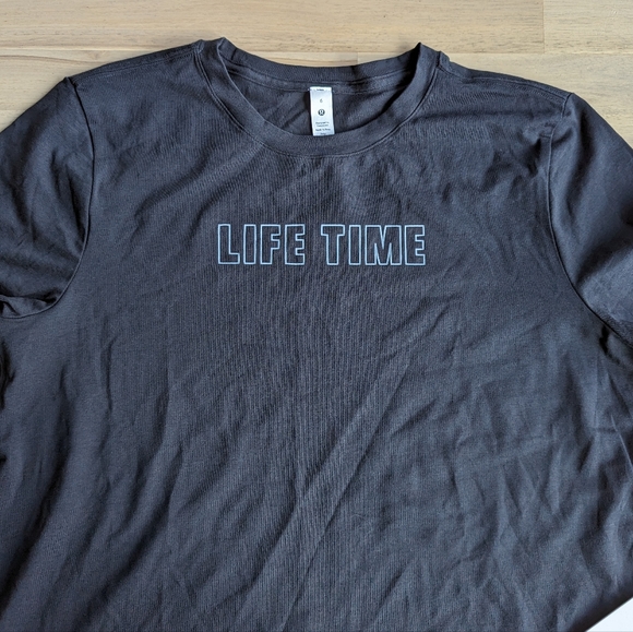 Lululemon Lovecrew (Lifetime Logo) NWT SZ 2 - Picture 2 of 7